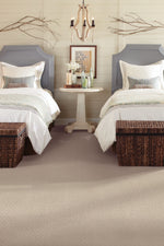 Load image into Gallery viewer, Top Notch II room scene
