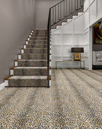 Load image into Gallery viewer, Martini Cheetah detail
